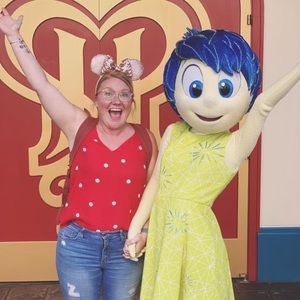 Meet your Posher, Nicole